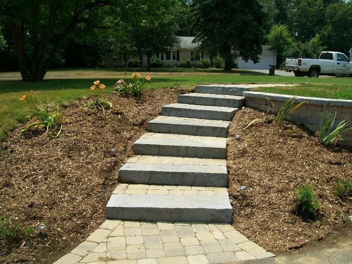 Entryways by Environmental Design & Landscaping LLC - Photo 8