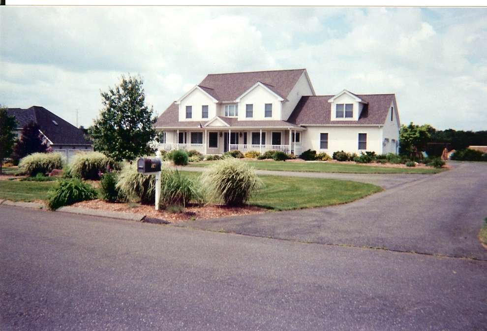 Entryways by Environmental Design & Landscaping LLC - Photo 16