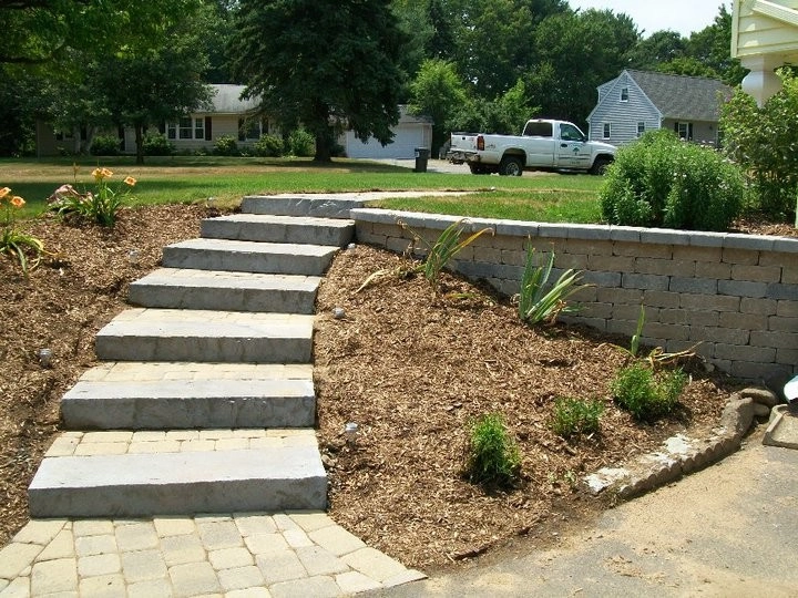 Entryways by Environmental Design & Landscaping LLC - Photo 12