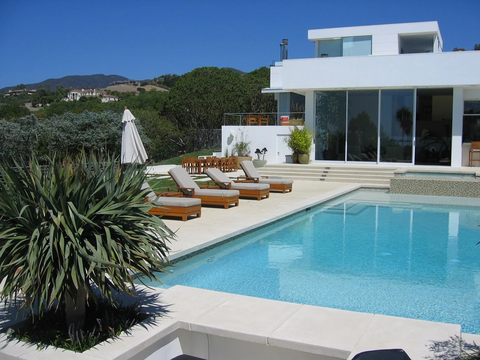 R Malibu Residence by Sage Design Studios, Inc. - Photo 3