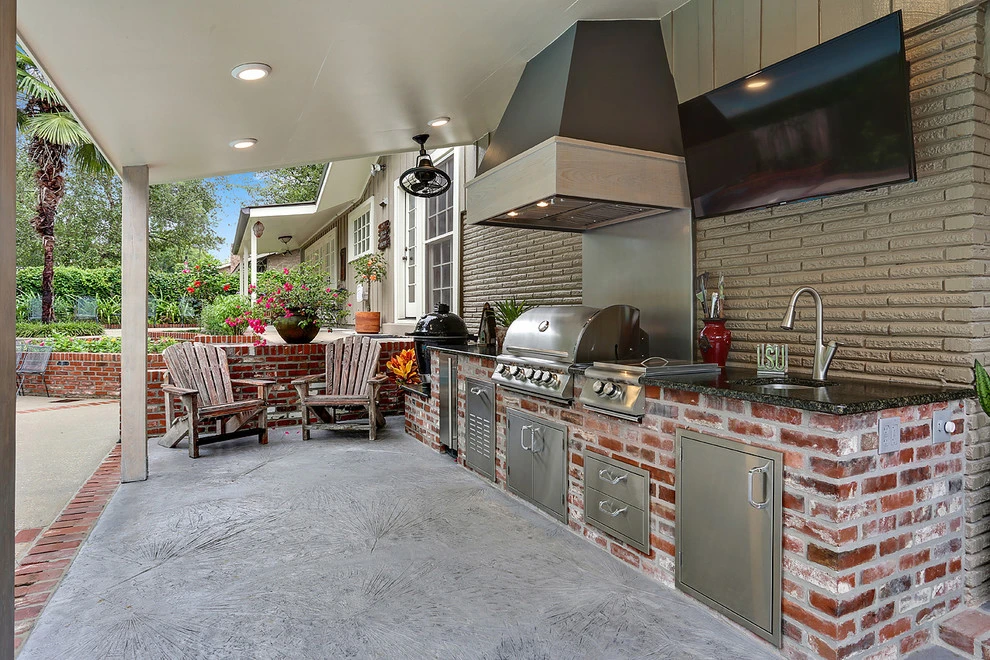 Outdoor Kitchen by Smith + Baker - Photo 4