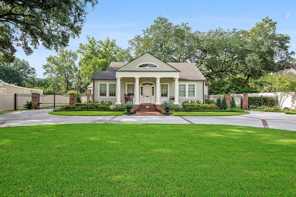 Goodwood Residence (Front Yard) by Smith + Baker - Photo 2