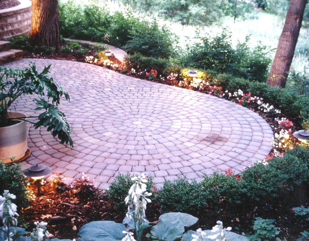 Edina Back Yard-1997 MNLA Design Award by Steve Wilde - Bachman's Landscape Design - Photo 3