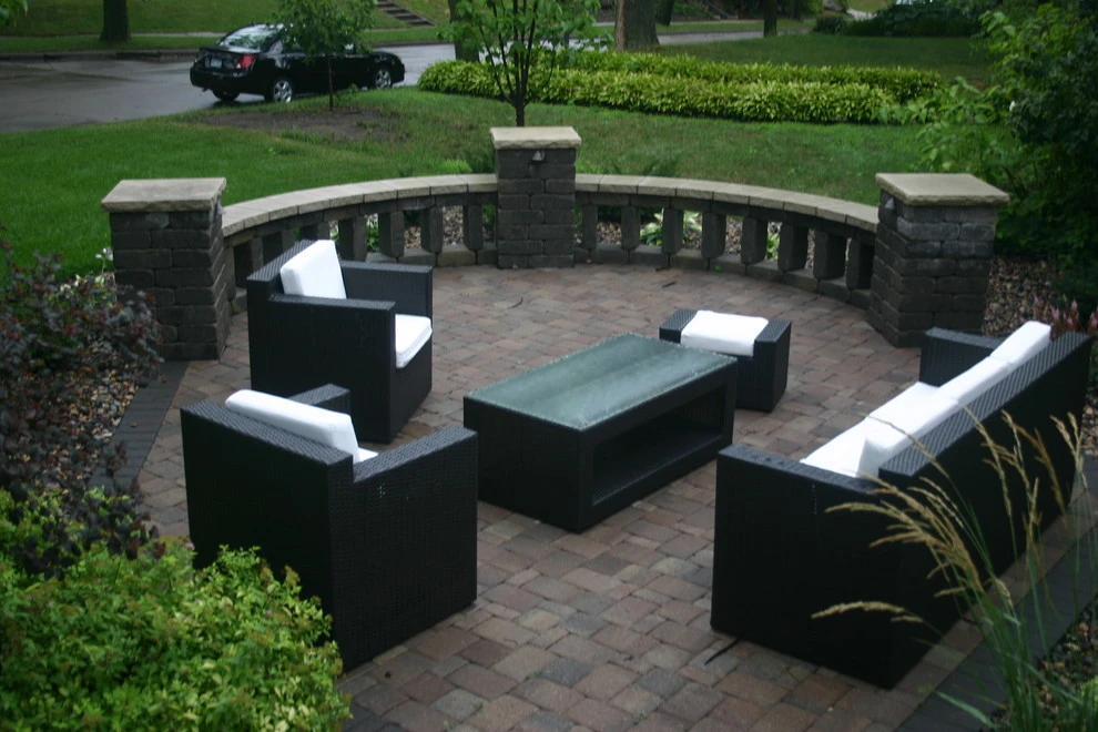 Minneapolis Front Yard Outdoor Living Area by Steve Wilde - Bachman's Landscape Design - Photo 6