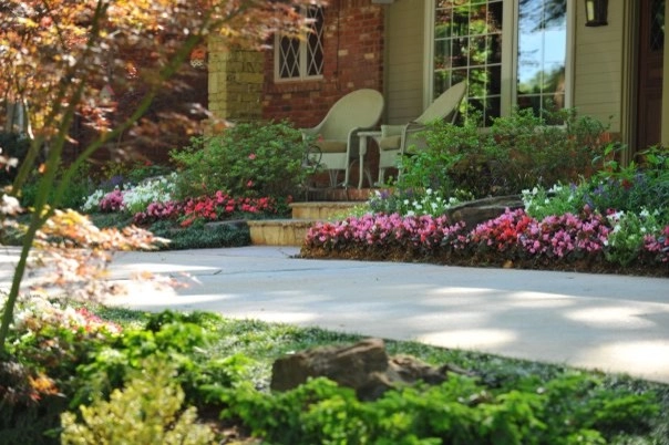Evergreen Landscaping - Photo 3