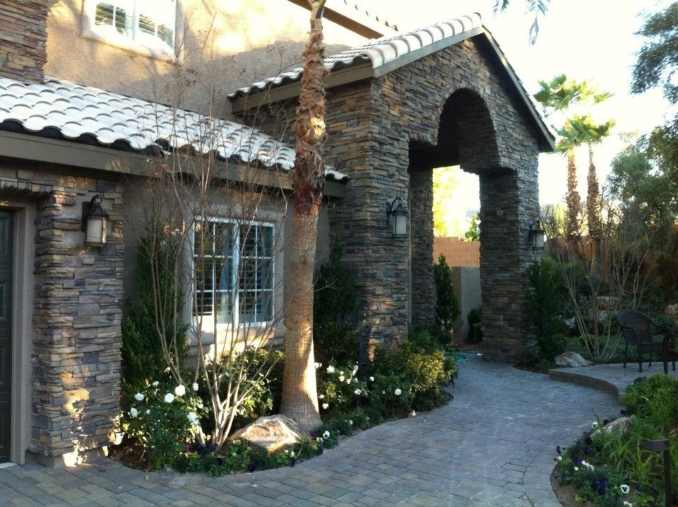Portfolio by Sunset Oasis Landscapes - Photo 15