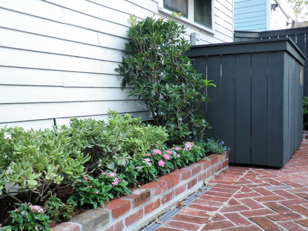 Accents by Exterior Designs, Inc. By Beverly Katz - Photo 12