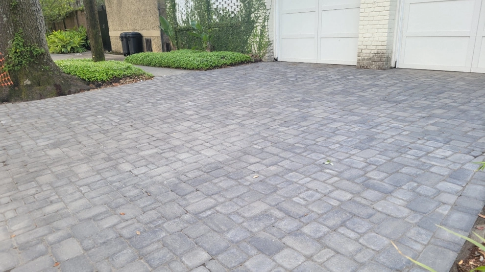 Driveways & Off-street Parking by Exterior Designs, Inc. By Beverly Katz - Photo 18