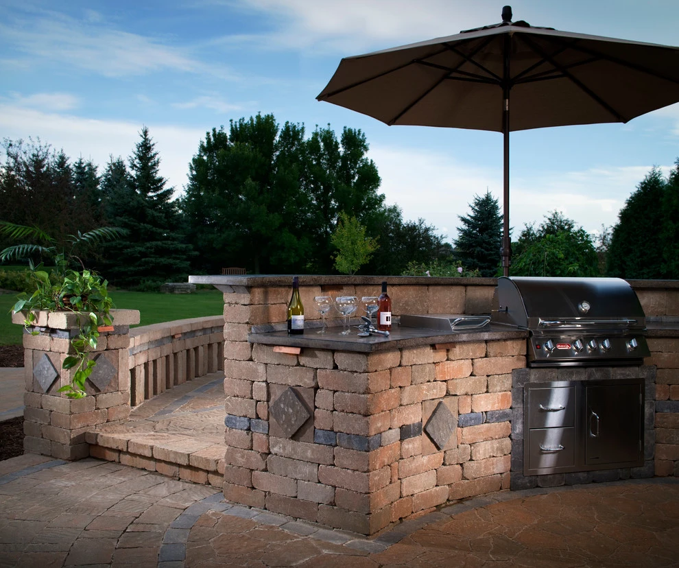 Outdoor Kitchen by Sutter Design Group - Photo 4