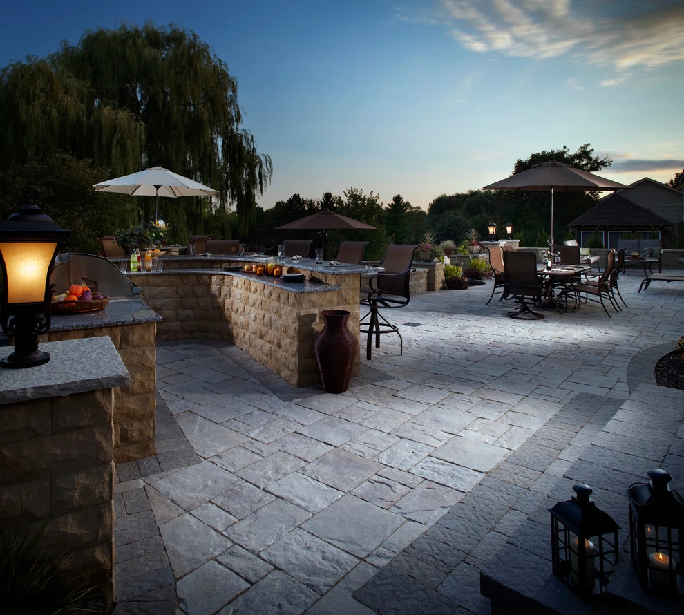 Outdoor Kitchen by Sutter Design Group - Photo 2