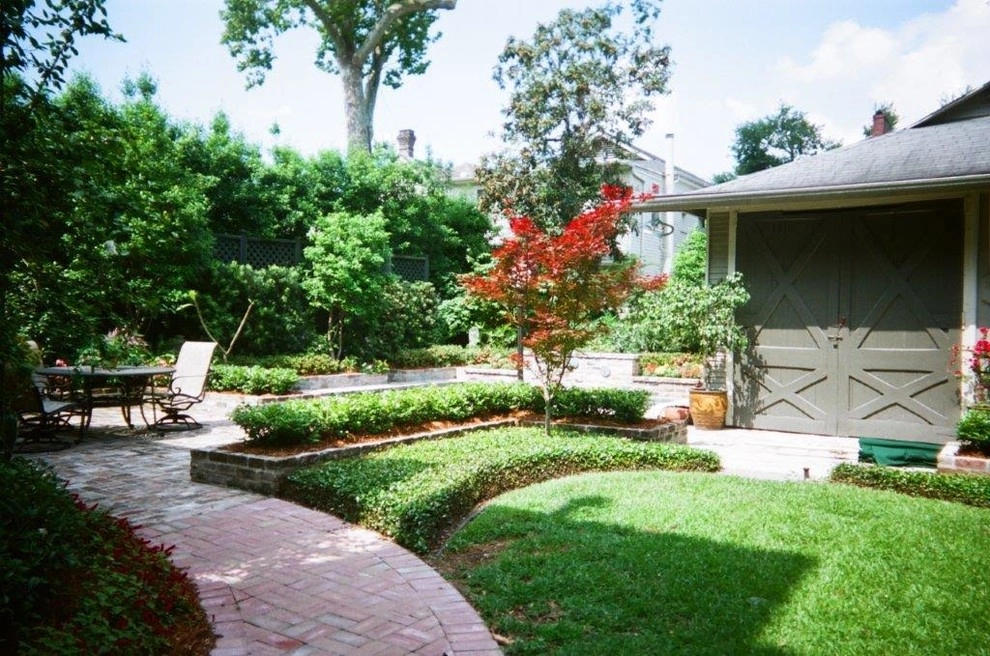 Courtyards by Exterior Designs, Inc. By Beverly Katz - Photo 32