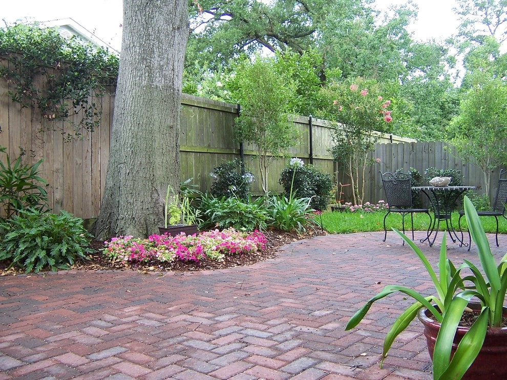 Courtyards by Exterior Designs, Inc. By Beverly Katz - Photo 14
