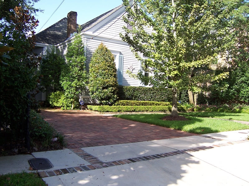 Driveways & Off-street Parking by Exterior Designs, Inc. By Beverly Katz - Photo 11