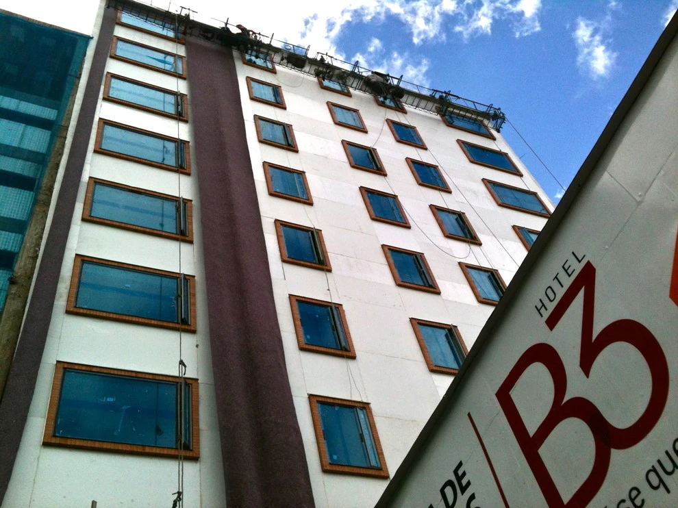B3 Hotel Bogota, Colombia by Symbiotik Walls - Photo 4
