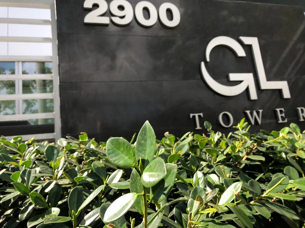 GL Tower (Coconut Groove). by Symbiotik Walls - Photo 2