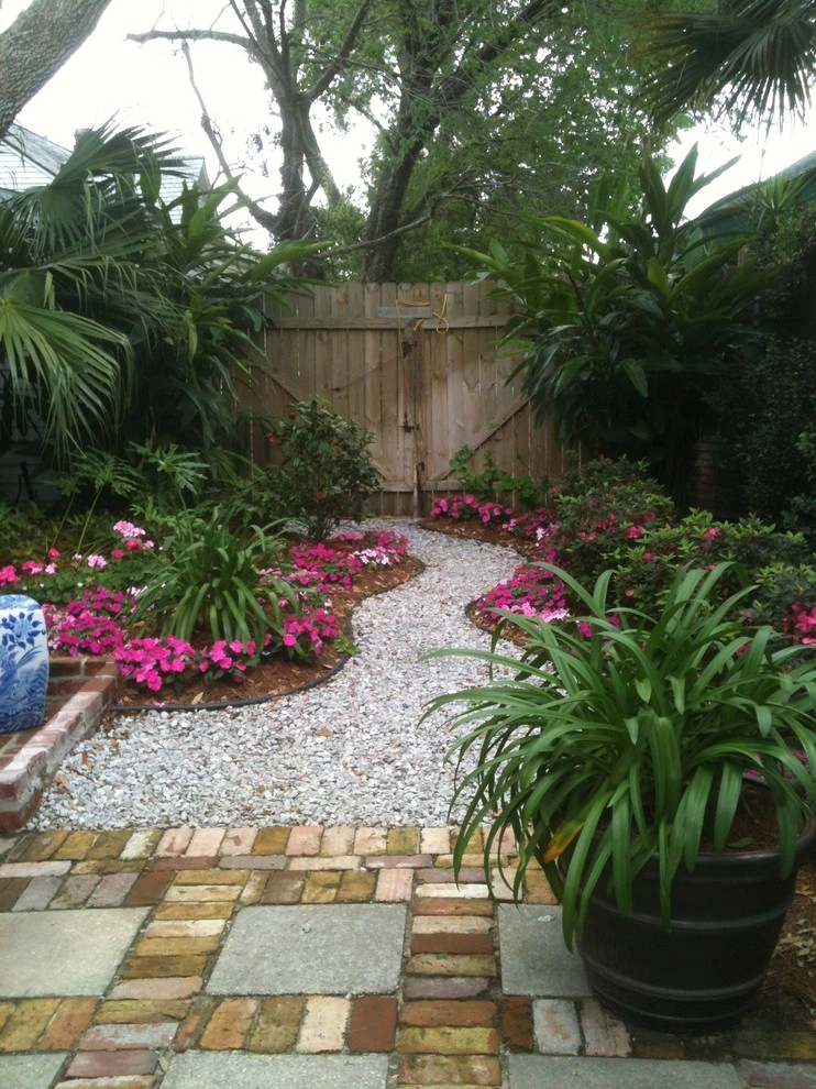 Walkways & Paths by Exterior Designs, Inc. By Beverly Katz - Photo 5