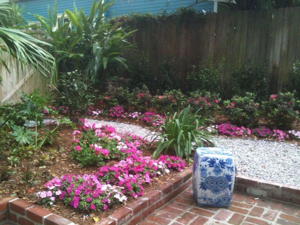 Walkways & Paths by Exterior Designs, Inc. By Beverly Katz - Photo 9