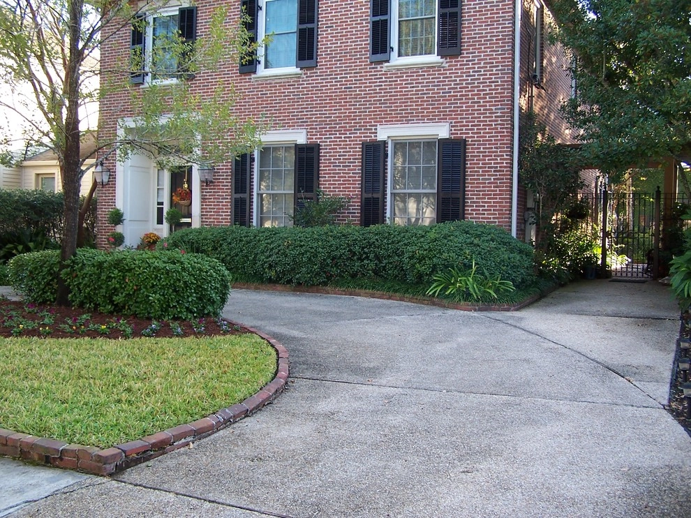 Driveways & Off-street Parking by Exterior Designs, Inc. By Beverly Katz - Photo 9