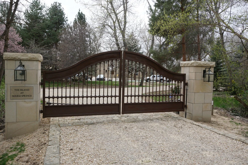 Boise | Pool, Patio & Outdoor Entertaining by Terry T. King Landscape Architecture - Photo 8