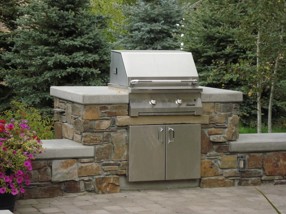 Sun Valley, Outdoor Kitchen & Entertaining by Terry T. King Landscape Architecture - Photo 4