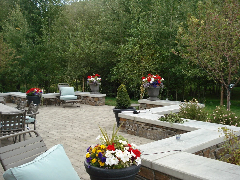 Sun Valley, Outdoor Kitchen & Entertaining by Terry T. King Landscape Architecture - Photo 2