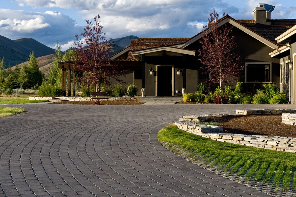 Mountain Golf Course Landscape by Terry T. King Landscape Architecture - Photo 13