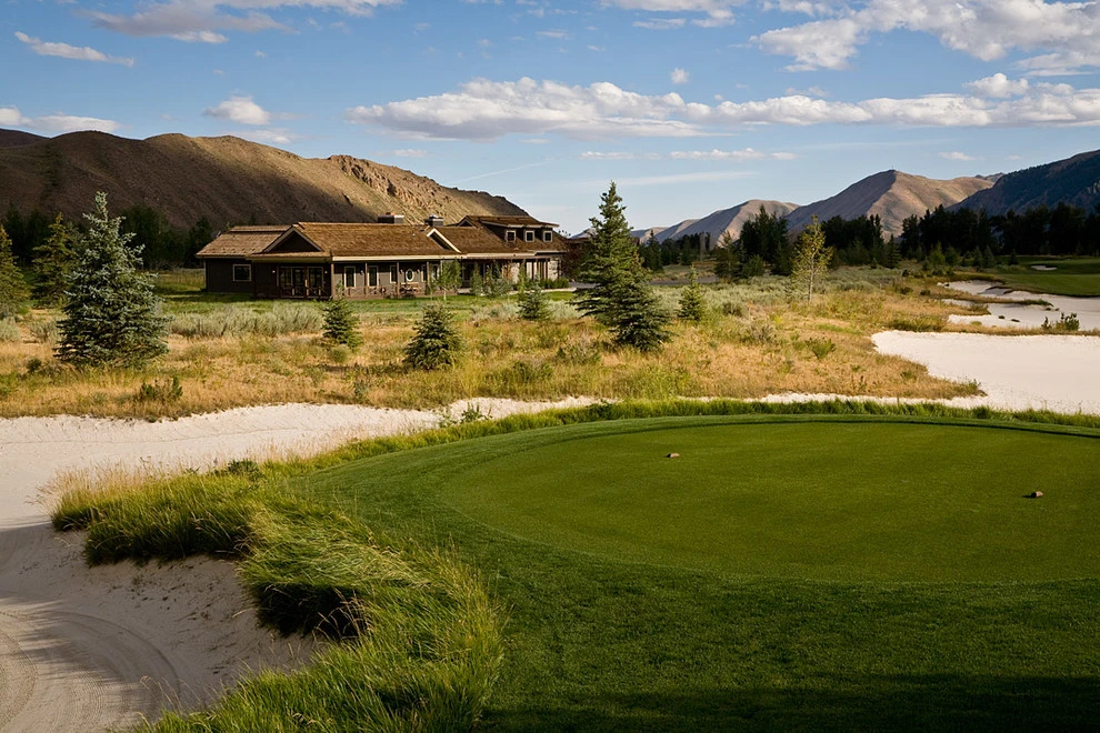 Mountain Golf Course Landscape by Terry T. King Landscape Architecture - Photo 22