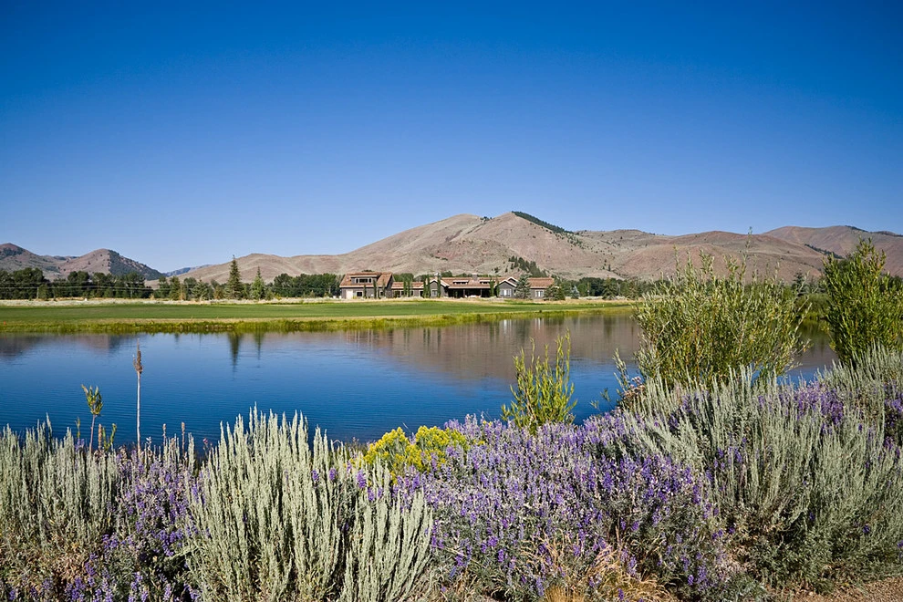 Mountain Golf Course Landscape by Terry T. King Landscape Architecture - Photo 8