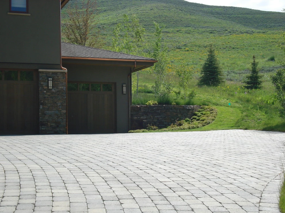 Sun Valley | Natural Stone Mountain Landscape by Terry T. King Landscape Architecture - Photo 11