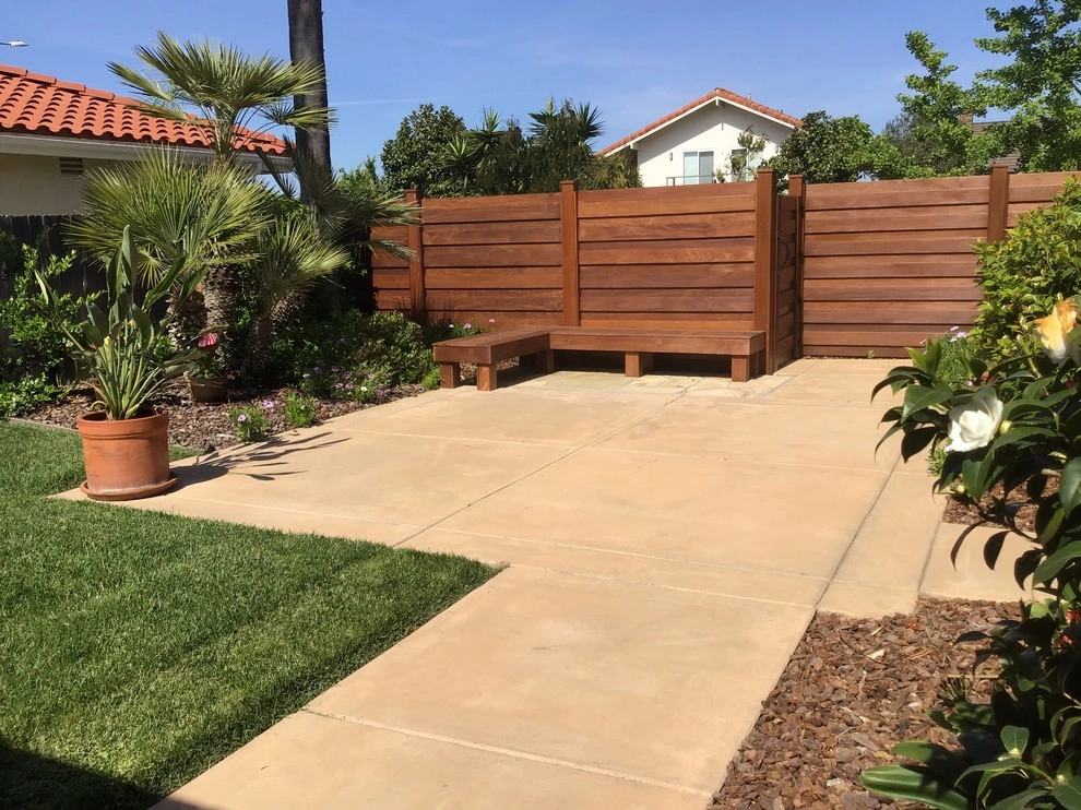Red wood Fence , Horizontals Boards by Exterior Designs Landscape - Photo 23