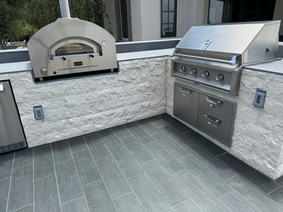 Pizza Oven , BBQ, Porcelain patios by Exterior Designs Landscape - Photo 2