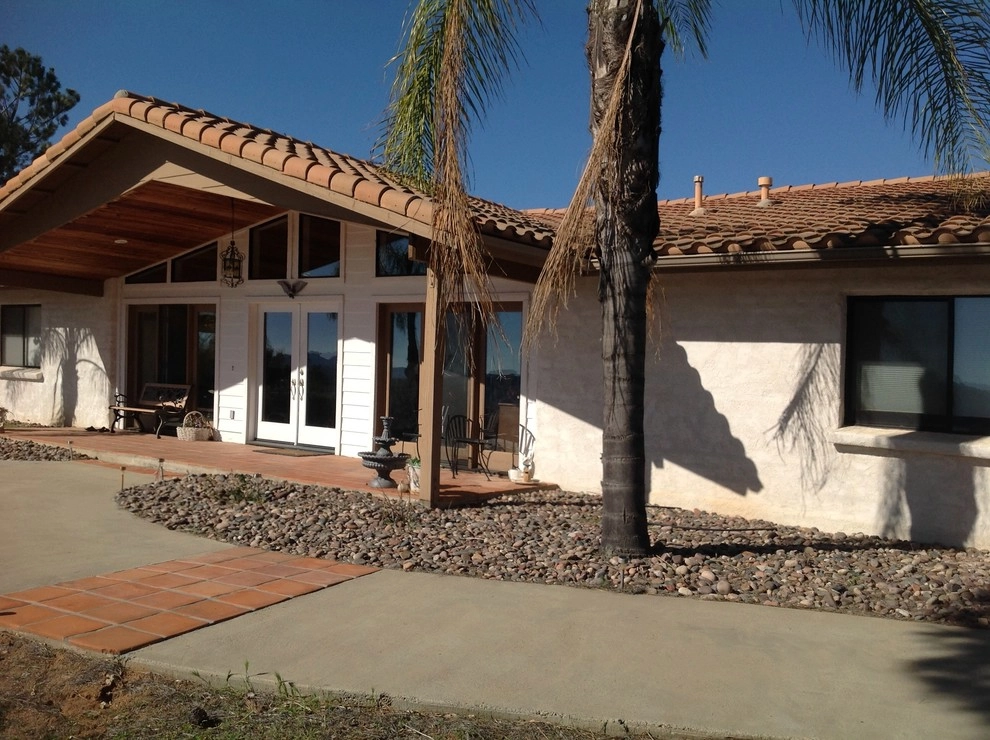 Gazebo & Concrete Patio: Valley Center, CA by Exterior Designs Landscape - Photo 3