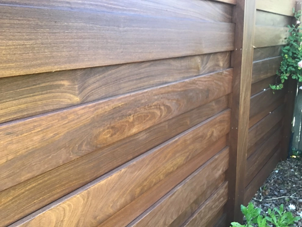 Red wood Fence , Horizontals Boards by Exterior Designs Landscape - Photo 3
