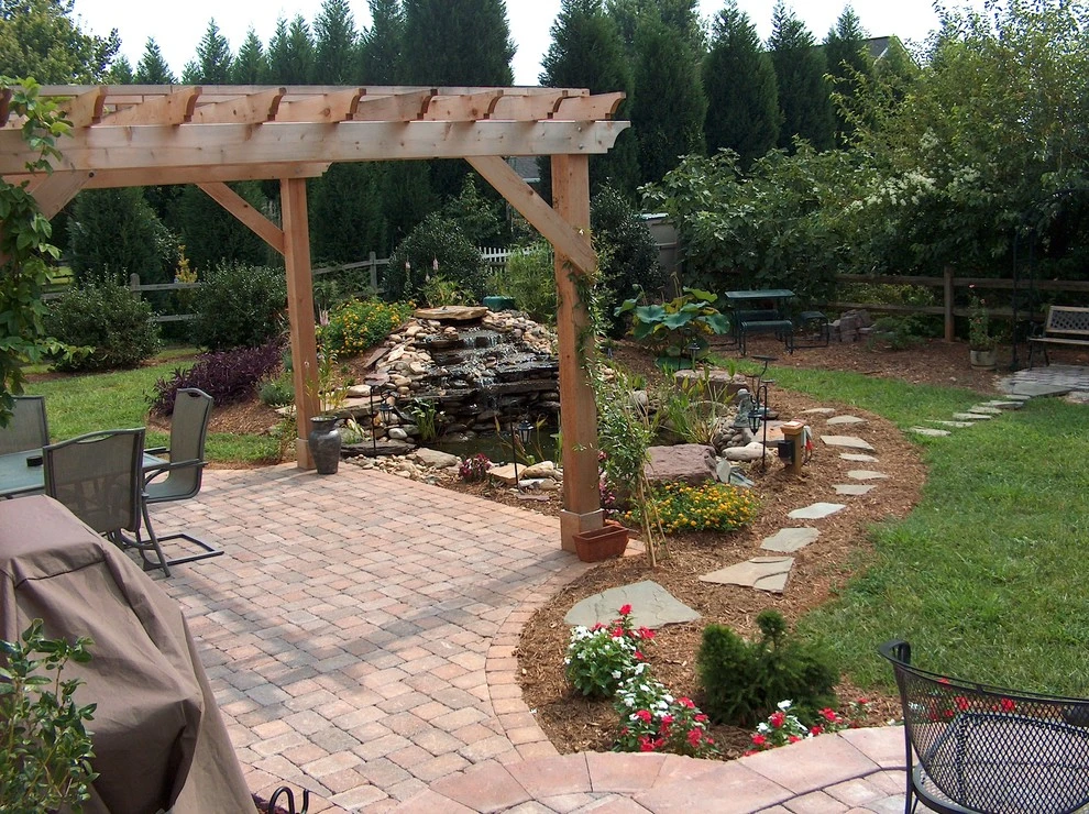 Two Landscapers And A Truck - Photo 9