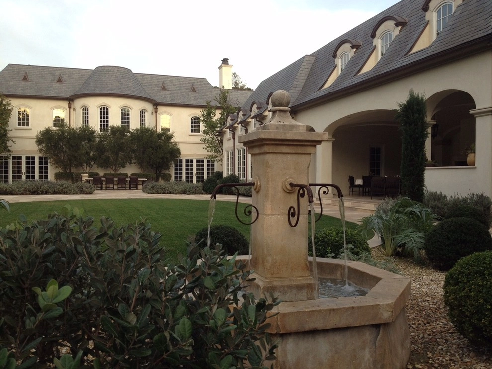La Canada Home by Sydney Baumgartner by Eye Of The Day - Photo 3