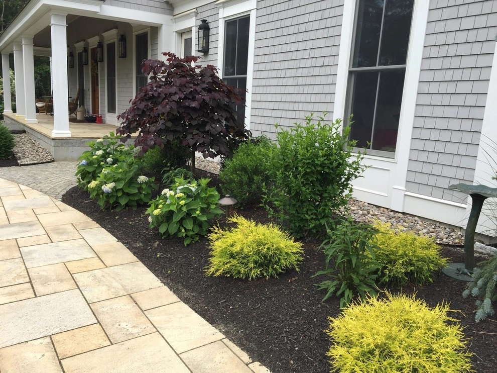 Fasolino Landscape Design & Maintenance by Fasolino Landscape Design & Construction Inc. - Photo 2