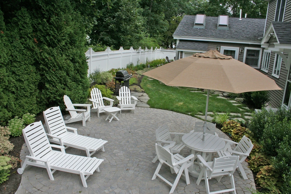Private Patio by Woodburn & Company Landscape Architecture, LLC - Photo 7