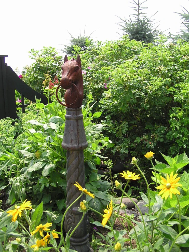 Old Salt Hideaway by Woodburn & Company Landscape Architecture, LLC - Photo 2