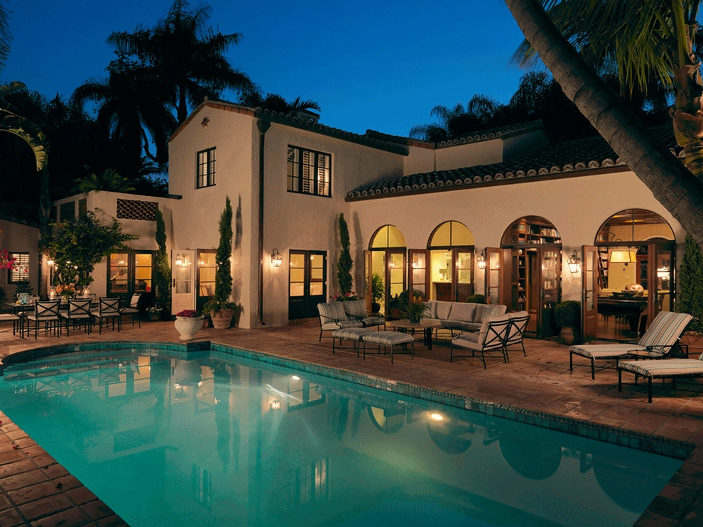Tropical Paradise by Fernando Wong Outdoor Living Design - Photo 4