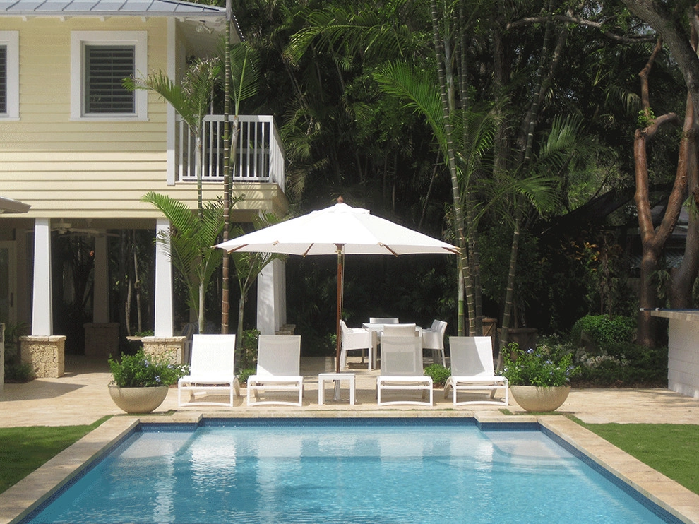 Poolside Retreat by Fernando Wong Outdoor Living Design - Photo 3