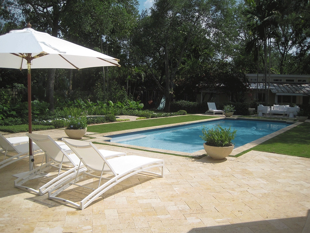Poolside Retreat by Fernando Wong Outdoor Living Design - Photo 5