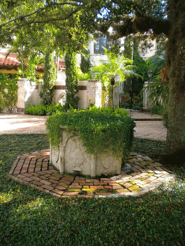 Mediterranean Elegance by Fernando Wong Outdoor Living Design - Photo 7