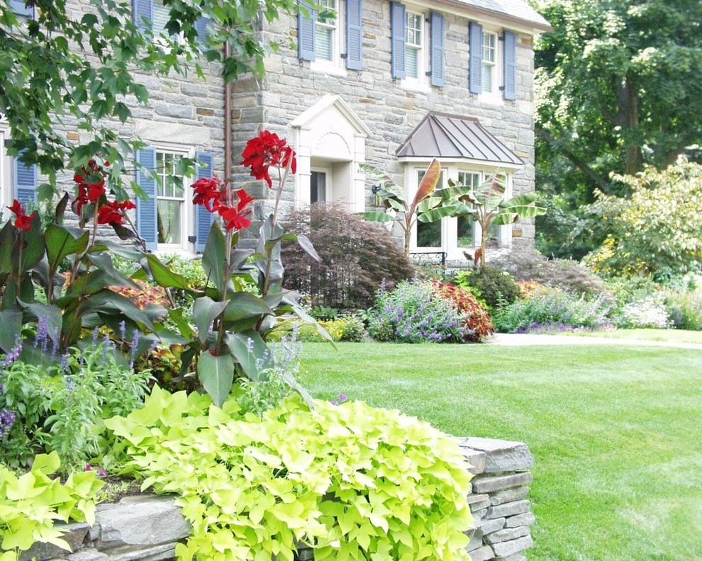 Drexel Hill Residence by Fine Garden Creations - Photo 2