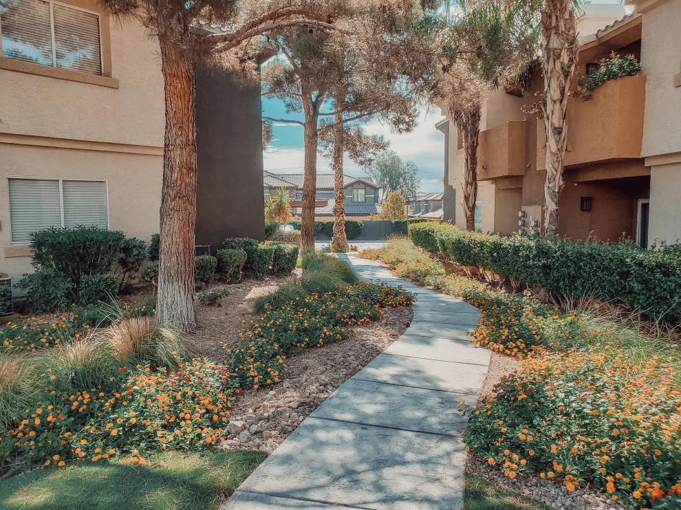 Aldana Studios LLC - Photo 11