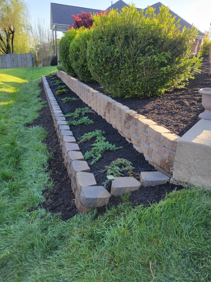 Alberto Alavez Professional Lawn Services LLC 15 by Alberto Alavez Professional Lawn Services LLC - Photo 7