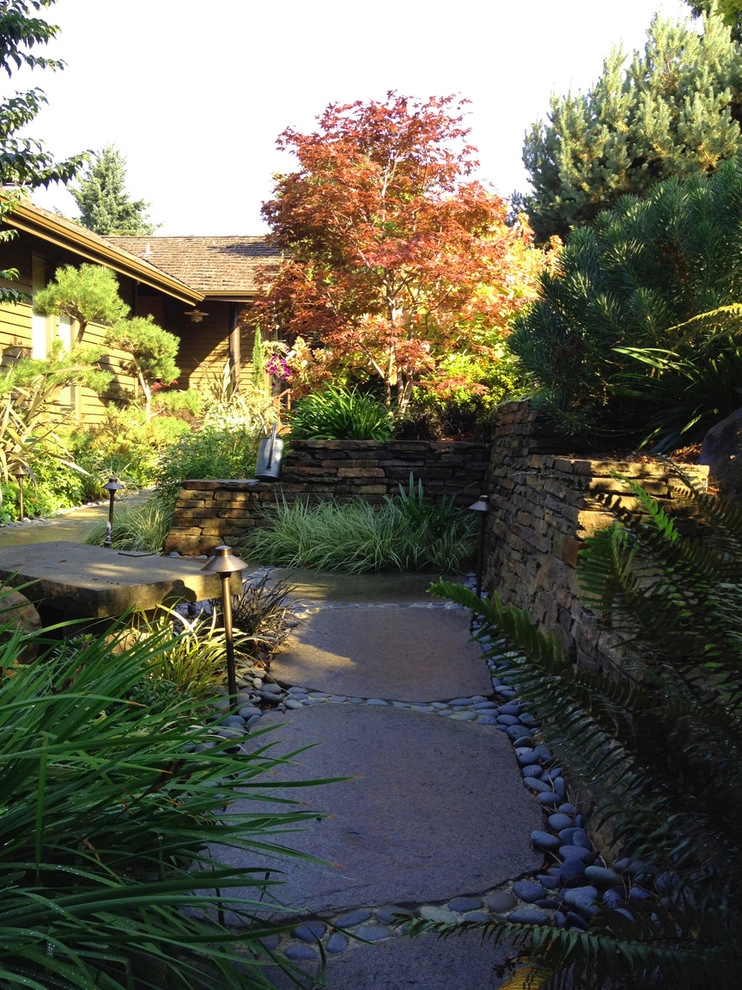 Recent Projects - Bellevue Residence by Folia Horticultural + Design - Photo 2