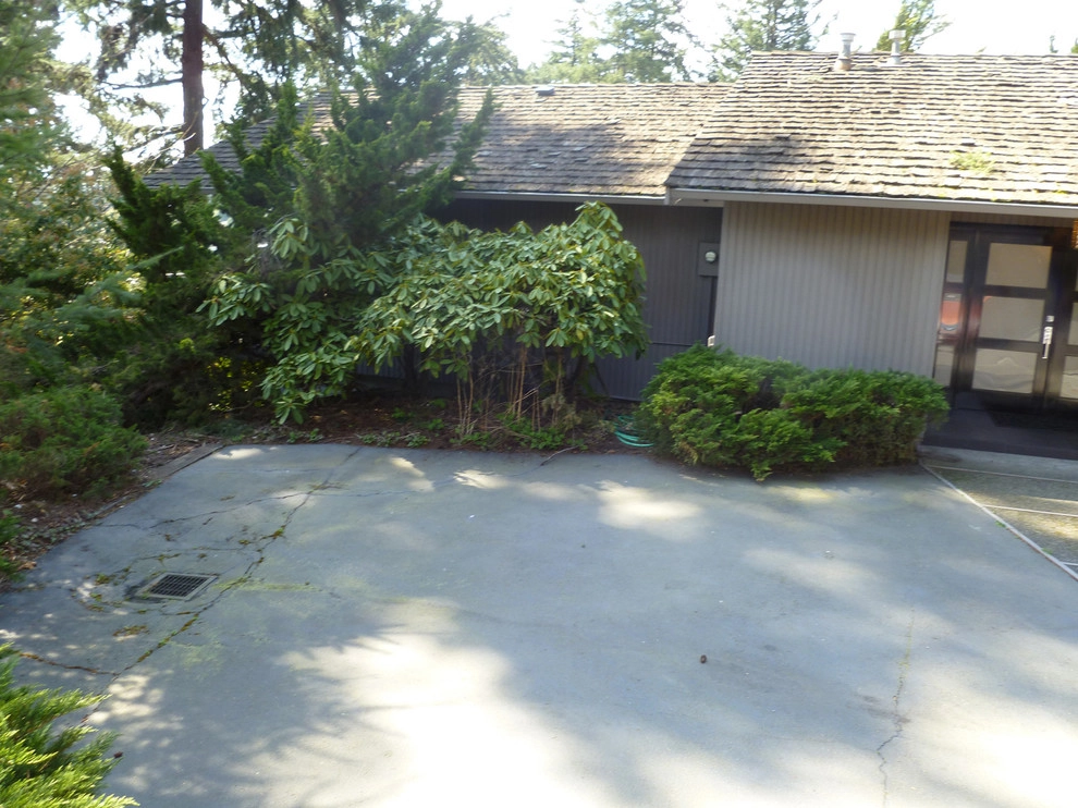 Recent Projects - Bellevue Residence - Curb Appeal by Folia Horticultural + Design - Photo 9