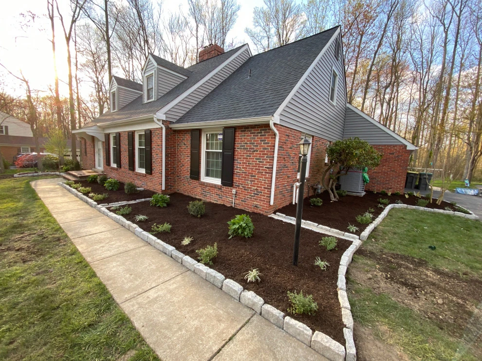 Coachman Road Custom Landscaping by Arborvine Landscaping, LLC - Photo 3