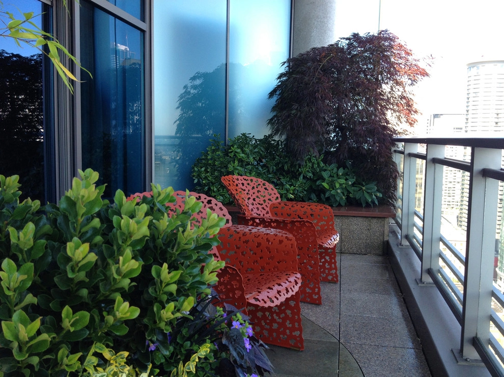 Recent Projects - Seattle Penthouse Deck by Folia Horticultural + Design - Photo 11