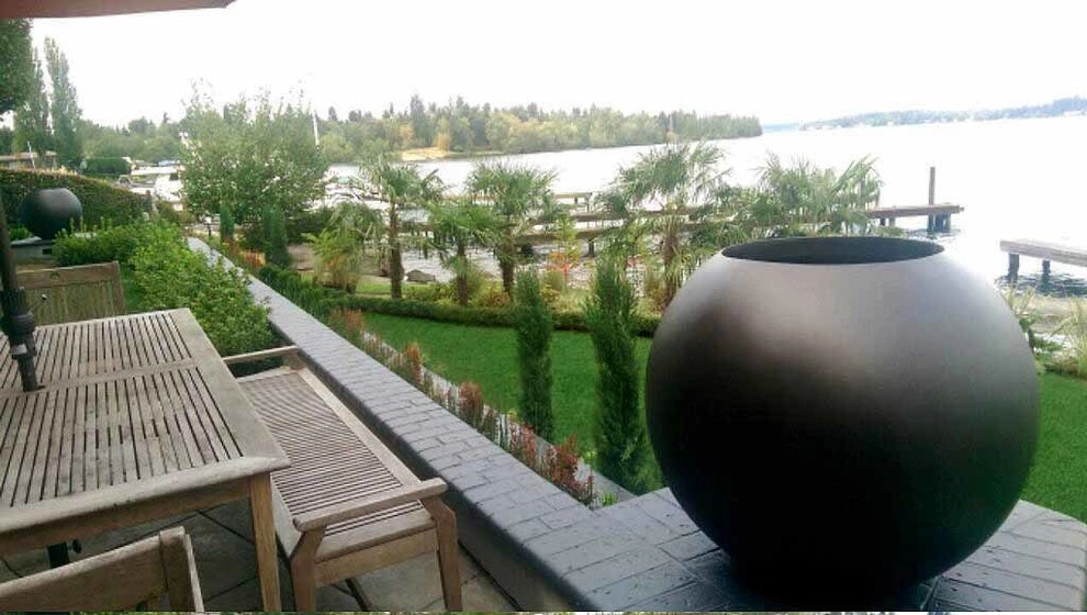 Recent Projects - Mercer Island Waterfront Residence by Folia Horticultural + Design - Photo 17
